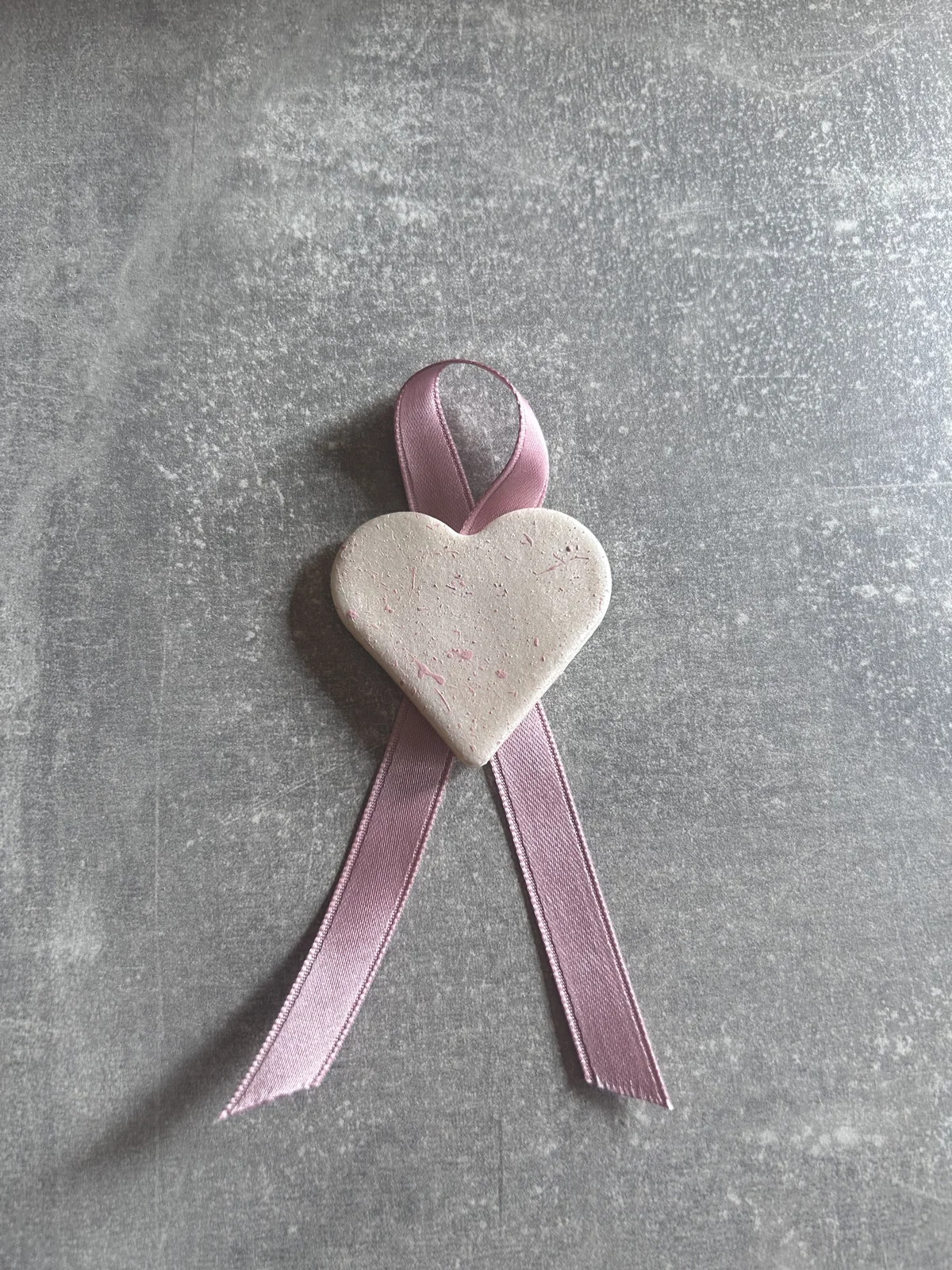Cuore con nastro